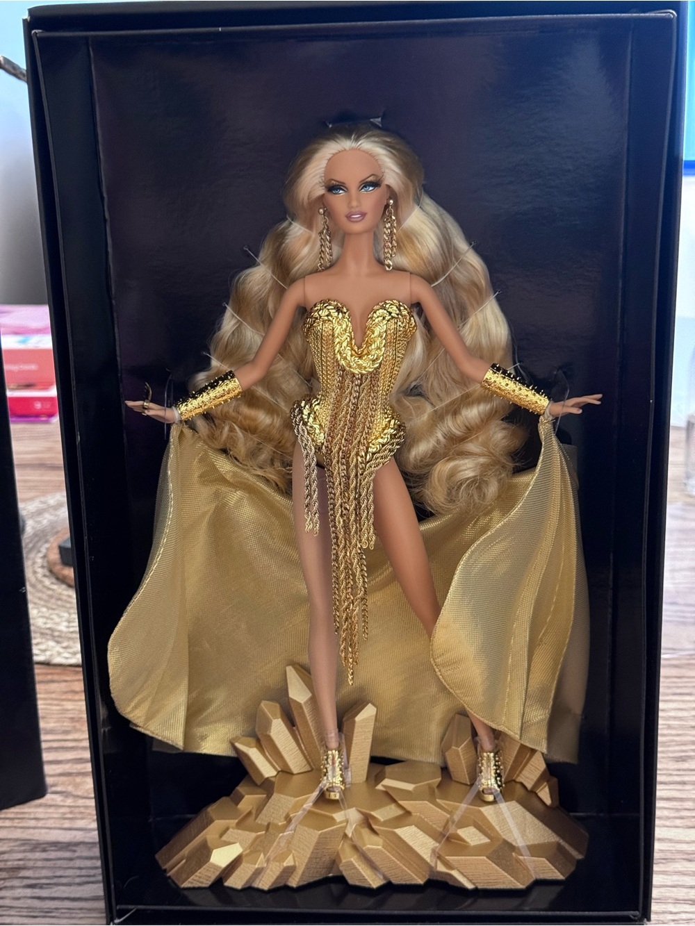 Barbie The Blonds Blond Gold Gold Label NRFB Collector Doll - Picture 9 of 13